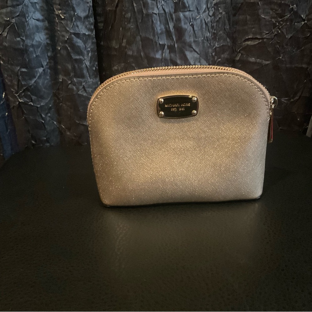 Michael Kors travel pouch